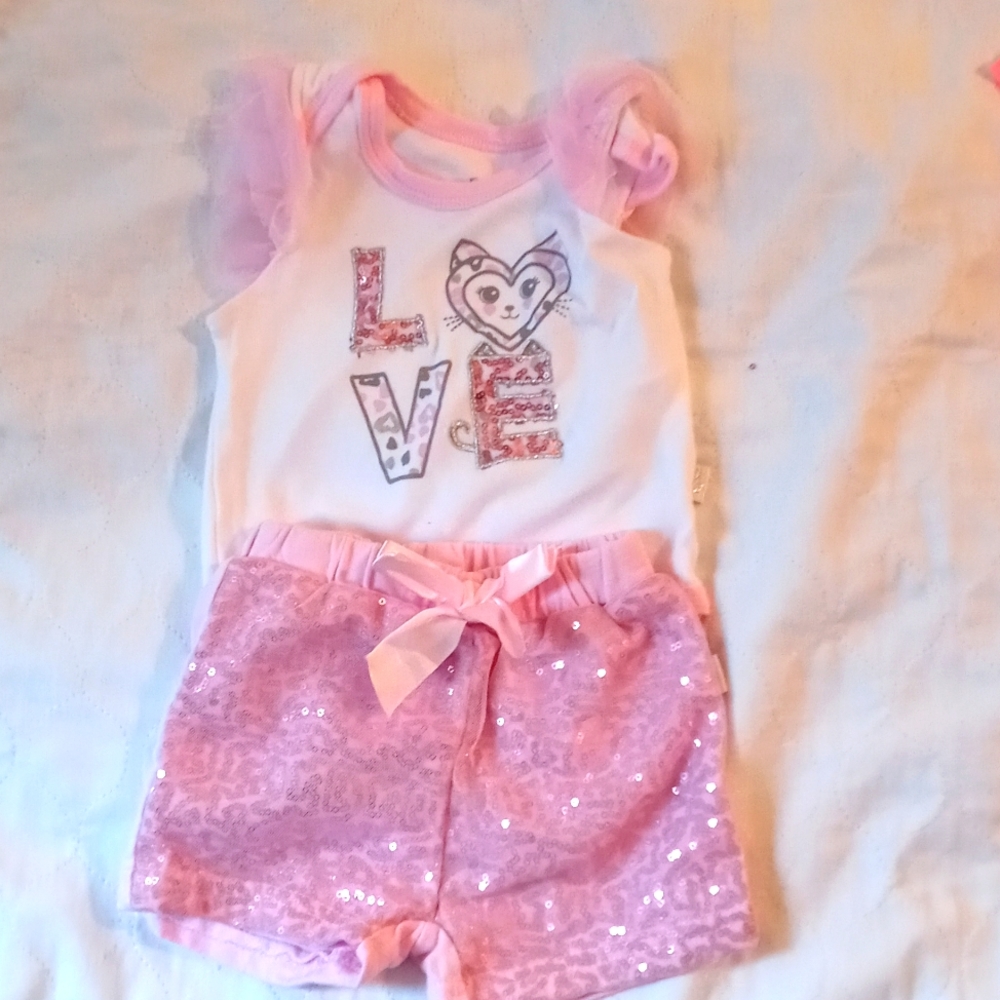 6-9 months onesie and shorts